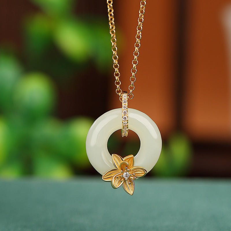 Fortune Lotus S925 Sterling Silver Gold-Plated Hetian Jade Flower Peace Buckle Necklace – Timeless Symbol of Harmony Bracelet